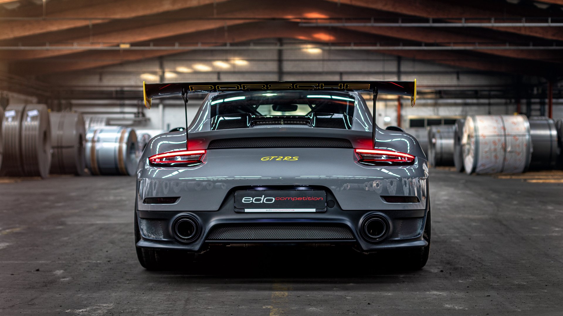 传奇巨星的“冷知识”:你知道他们的趣事吗?,传奇的巨星是谁